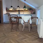 Turmwohnung Ueber *