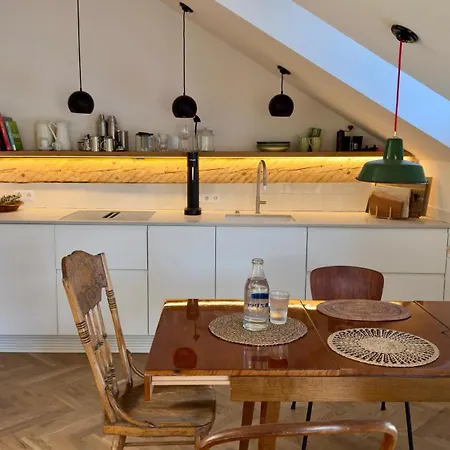 Apartment Turmwohnung Ueber